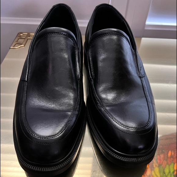 Ecco Mens leather slip on shoes. Black. Size 46 - Picture 1 of 5